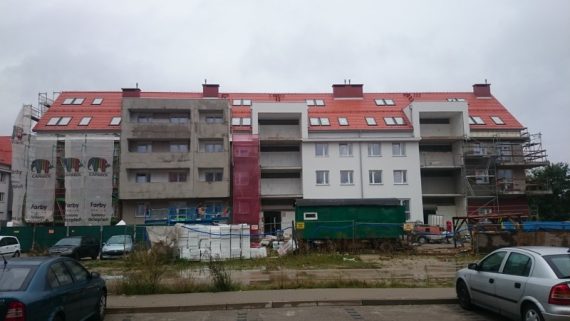 21. Augustowska 80-86 Widok od Augustowskiej wrzesień_2016